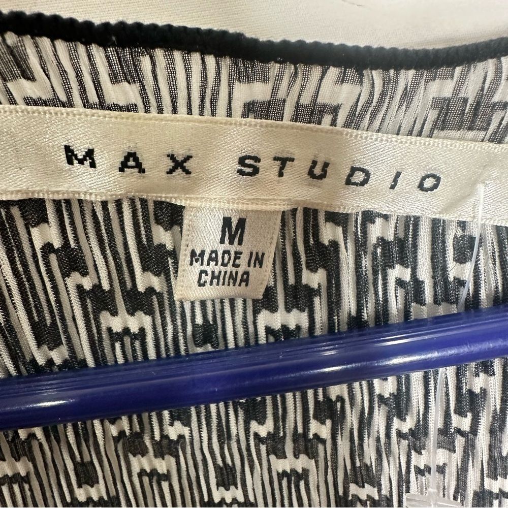 Max Studio‎ medium dress - Picture 7 of 7